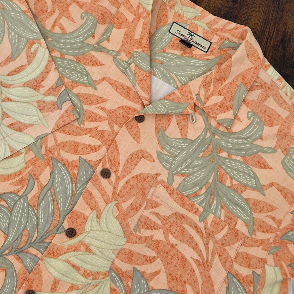 Tommy Bahama Silk Camp Shirt Mens Large Orange Tropical Leaf Print‎ Short Sleeve